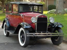 http://t1.gstatic.com/images?q=tbn:-sBFPKK5X_JDtM:http://collectorcarinsuranceblog.com/classiccarimages/1.jpg&t=1