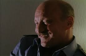 Принял на грудь, скажи что-нибудь! Трезвым вход запрещён!