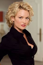 kelly carlson