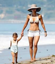 Halle Berry no clothes