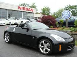 black nissan 350z