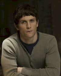 Jonathan Tucker stars as Tommy
