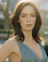Emily Blunt wallpaper