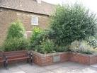 The garden was established and is maintained by Oakham In Bloom volunteers. - via Daymix