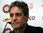 interino Sérgio Baresi que