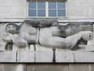 by an avant-garde sculptor - via Daymix