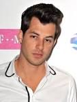 MARK RONSON 2015: dating, smoking, origin, tattoos and body - Taddlr