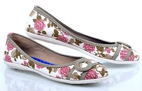 Model Sepatu Flat Untuk Wanita - Info Fashion Terbaru 2016
