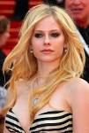 avril lavigne nipple