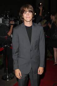 johnny simmons