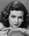 http://www.latimes.com/includes/projects/hollywood/portraits/joan_bennett.jpg