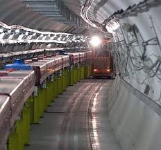 %name Neutrini meno veloci della luce   Einstein ha ancora ragione