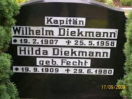 Grab von Wilhelm Diekmann (19.02.1907-25.05.1958), Friedhof Loga ...