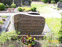 Grab von Alfred Frerichs (31.05.1930-25.09.1997), Friedhof Rechtsupweg