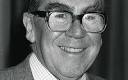 Ian Wallace: Opera singer and Radio 4 panellist Ian Wallace dies aged 90 - ian_wallace_1501274c