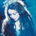 Sara Brightman performing