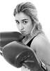 female boxer Kina Elyassi
