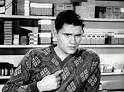 http://images2.fanpop.com/images/photos/5500000/A-Young-Dick-York-bewitched-5597694-393-292.jpg