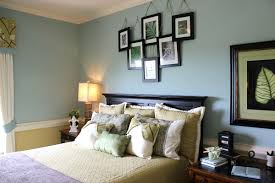 Decorating Ideas For Above The Bed | Room Decorating Ideas