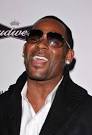 *R. Kelly will promote his new