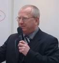 ... AG erläutert Gerhard Schmid seine Vision einer mobilen Multimediawelt. - schmidt