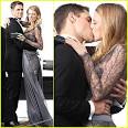 http://cdn04.cdn.justjared.com/wp-content/uploads/headlines/2010/09/blake-lively-sam-page-kiss.jpg