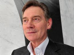 This is the Anthony Andrews that most people would instantly recognise: the suave, debonair lead of iconic screen and stage productions, from Brideshead ... - 346243_1