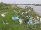 Plastic, plastic everywhere - via Daymix