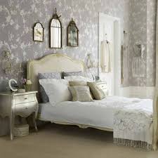 33 Glamorous Bedroom Design Ideas - DigsDigs