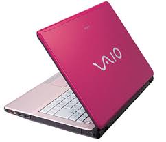 5 Laptop Terbaik Untuk Para Wanita Images?q=tbn:ANd9GcQEBwIR5llzPyW0V9c4z6Yf24wD6WY_yNj5s-7VHcua06c6Rf8WRg