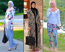 Tips Padu Padan Busana Floral Printed dan Hijab Untuk Tampil Fresh ...