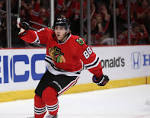 Patrick Kanes brilliance lifts workmanlike Hawks - Chicago Tribune