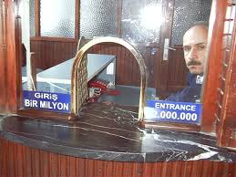 [Resim: images?q=tbn:ANd9GcQGV9KVB3y3vaUJnLVKr7B...v3vcZ0Ucf9]