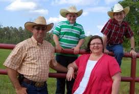 2013 Farm Famly of the Year – Dr. Jason Cater \u0026amp; Family ... - z-cater