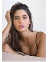 וגם: מה הקשר בינה לבין אבי