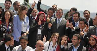 وفد شباب الثوره في حوار ديمقراطي مع الرئيس التركي Images?q=tbn:ANd9GcQJEGd_L6HJzfdBxOMHeIPCbXQhcbzR772qBnGKKWE9SnIQcVli