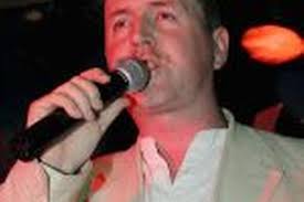 DAVE Wolfenden was crowned Heywood&#39;s karaoke king after a dramatic sing off. - C_71_article_532859_body_articleblock_0_bodyimage-462378