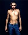 http://greenobles.com/data_images/valentino-rossi/valentino-rossi-09.jpg