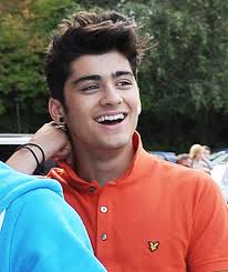 Zayn Malik Images?q=tbn:ANd9GcQM4pg-8MiRWnlghTwSCAs_c48t3cgcTJG5R6u6pe54kglKKhF8