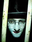 shot by David Bailey. - images?q=tbn:ANd9GcQN07aKeOFbu3kfRPocojvzFgFK26r9tlbCZX0NTeiScyjoo-SAF3b6OVkb