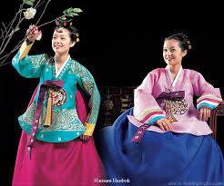 korean haristyle and hanbok Images?q=tbn:ANd9GcQNlTexOk6u1Lh6xpKaCNhZnH0ue1TQFGaAib22a3nH670t2vaGdA