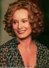 Sandra Bloom - Jessica Lange as Sandy Bloom in Big Fish - 2003 - jio9exg34yepjpo4