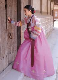 korean haristyle and hanbok Images?q=tbn:ANd9GcQOqBbvNc7LHoAqCQTdOciylGa9iR2ngBdt73UibGaADoX61h81