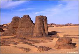 الجزائر ثروة سياحية من شرقها لغربها ومن شمالها لجنوبها تفضلوا وشاهدوا Images?q=tbn:ANd9GcQPhqk9zeOOxfBALZbaebijC6G04KEADCLxraytjtvQ7dr9OMvBog
