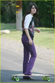 http://t1.gstatic.com/images?q=tbn:ANd9GcQQwGyfw1_qloaUaw9ilzE34g5cATtE-Puq_iLzGJw5whG8pyi_