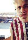 MICHAEL CLIFFORD on Pinterest | MICHAEL CLIFFORD, 5sos and Wattpad