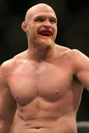Keith Jardine Shoves Official (Video)