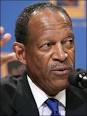 NFL Director & Hall of Famer Gene Upshaw Died (Photos)