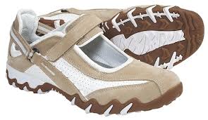 Factors That Make The Best Shoes For Walking | Propet Shoes