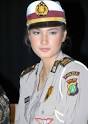 How to Date a Police Officer? - Dating, Love, Relationship Tips